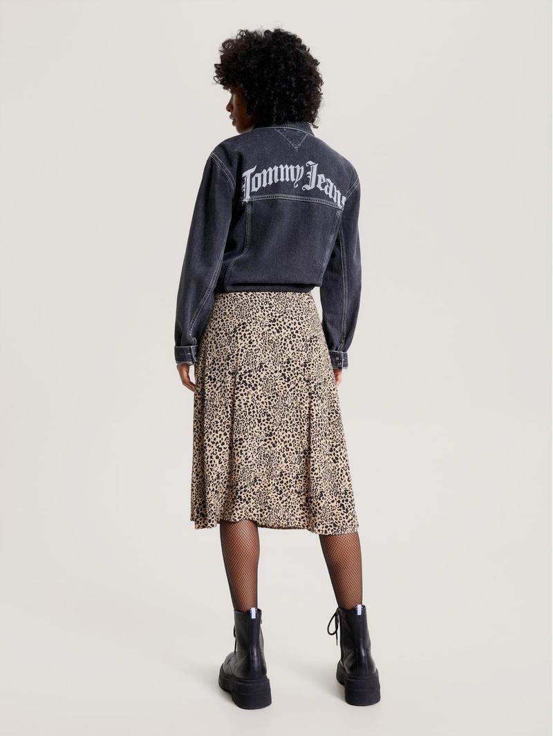 Falda-recta-con-estampado-de-leopardo