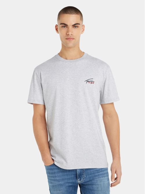 Remera con firma