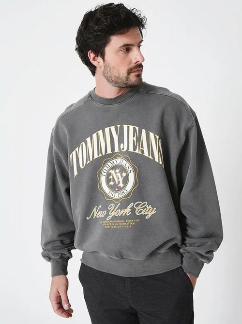 Buzo varsity con logo gráfico