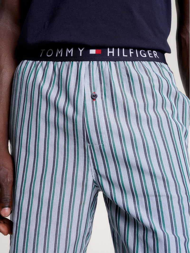 Pijama-de-remera-y-pantalon-corto-TH-Original