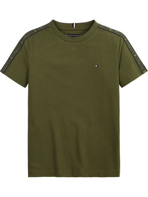 Remera con cinta repetitiva en los laterales