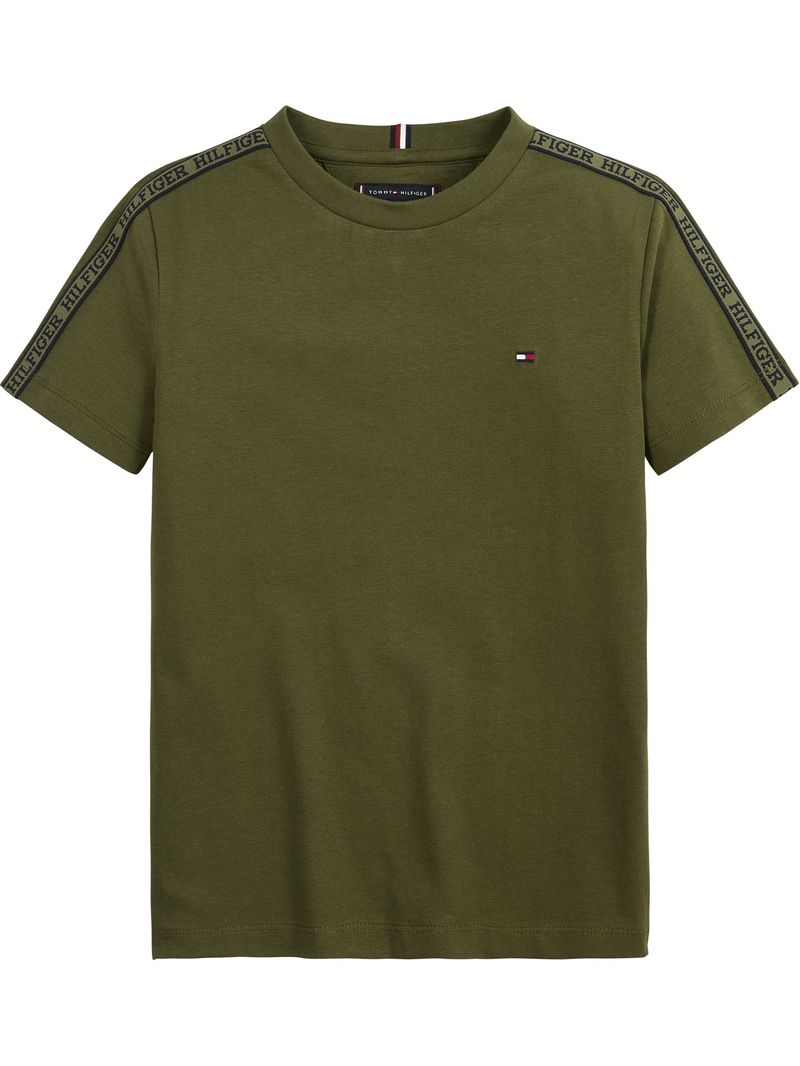 Remera-con-cinta-repetitiva-en-los-laterales