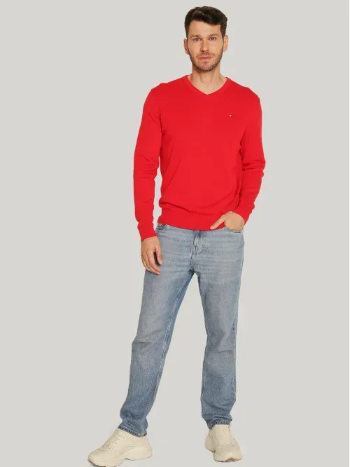 Sweater básico de algodón cuello V regular fit