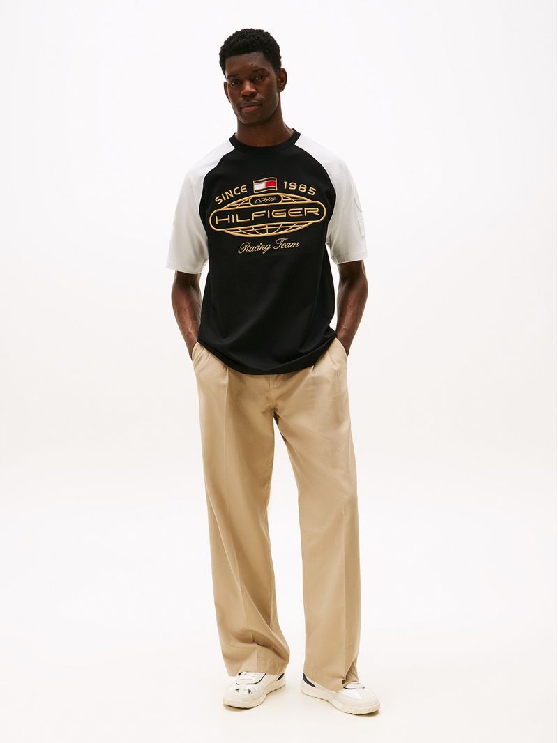 Remera-con-logo-tonal-coleccion-APXGP