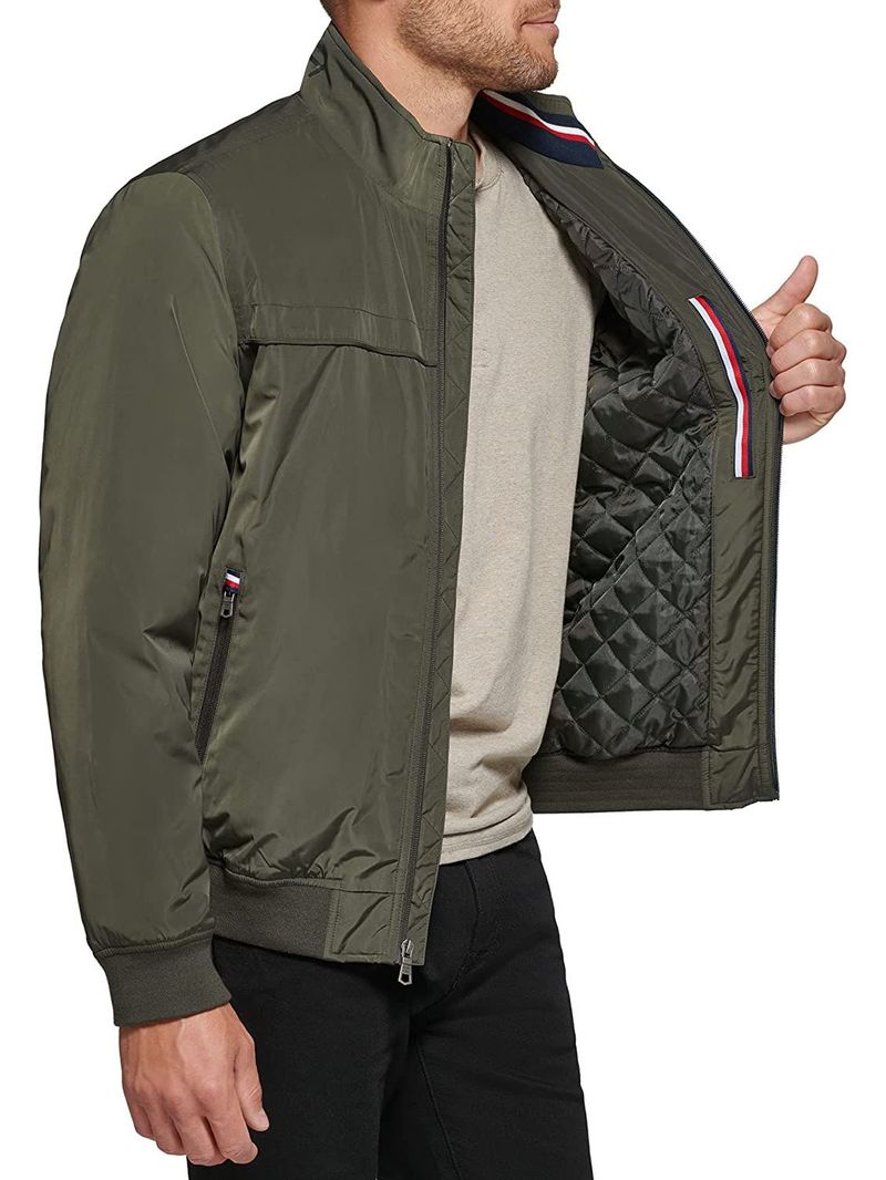Campera-bomber-golf-con-logo