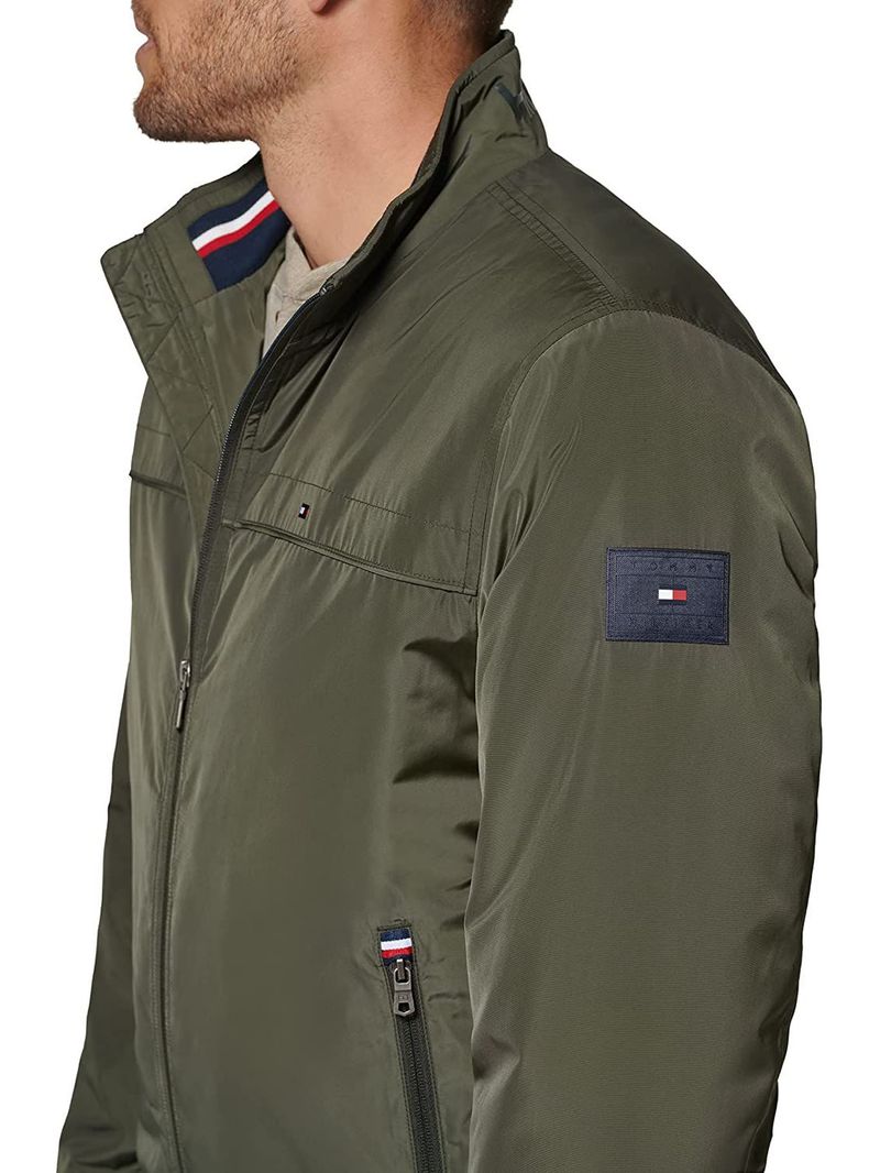Campera-bomber-golf-con-logo