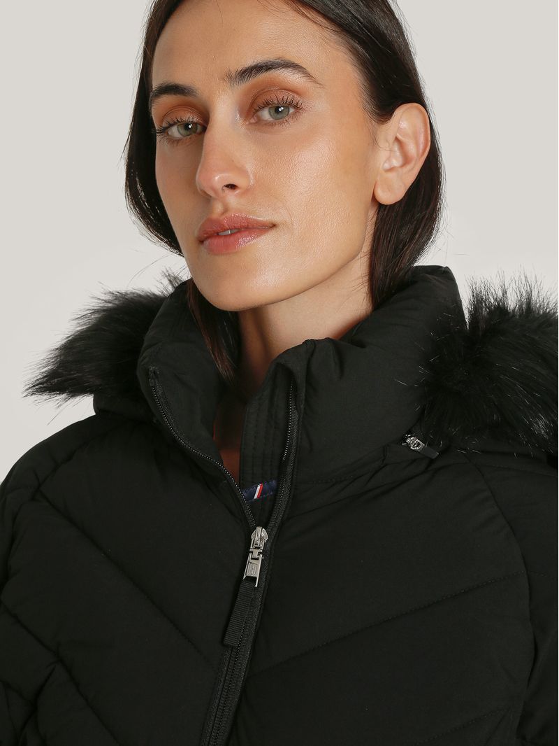 Campera-acolchada-con-capucha