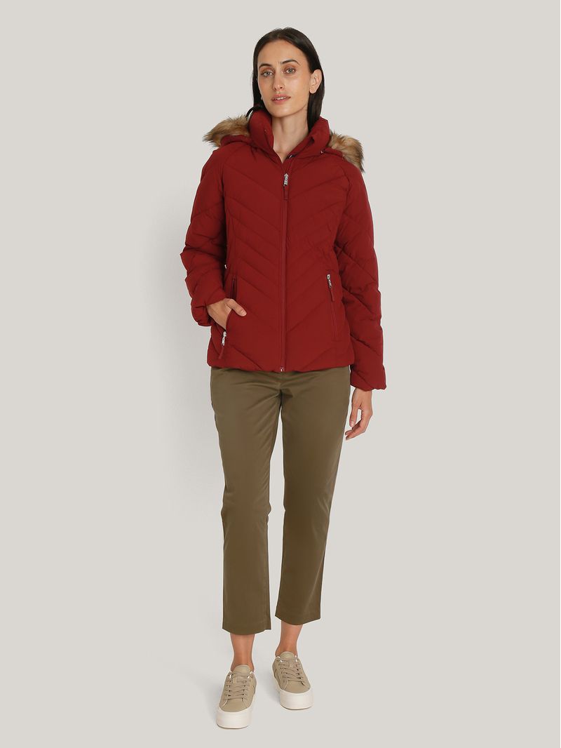 Campera-acolchada-con-capucha