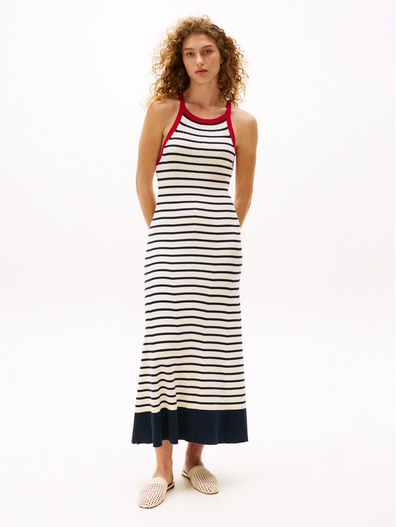 Vestido-largo-The-Sofia-Capsule-con-rayas