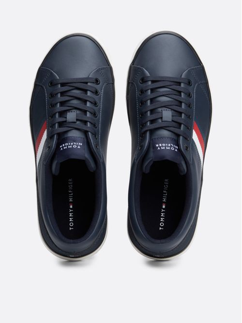 Zapatillas de piel con suela dentada fina