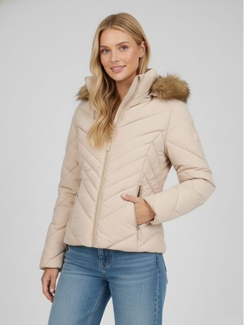 Campera acolchada con capucha