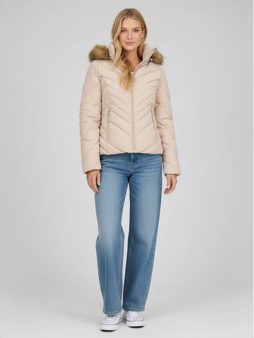 Campera acolchada con capucha