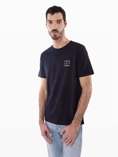 Remera de cuello redondo con logo