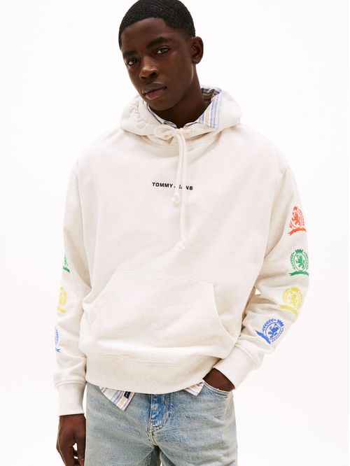 Buzo con capucha y logo