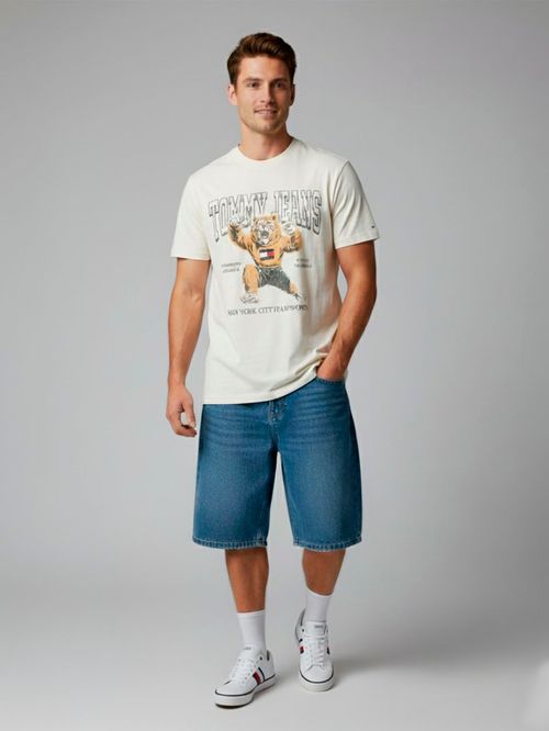 Remera con logo estampado regular fit