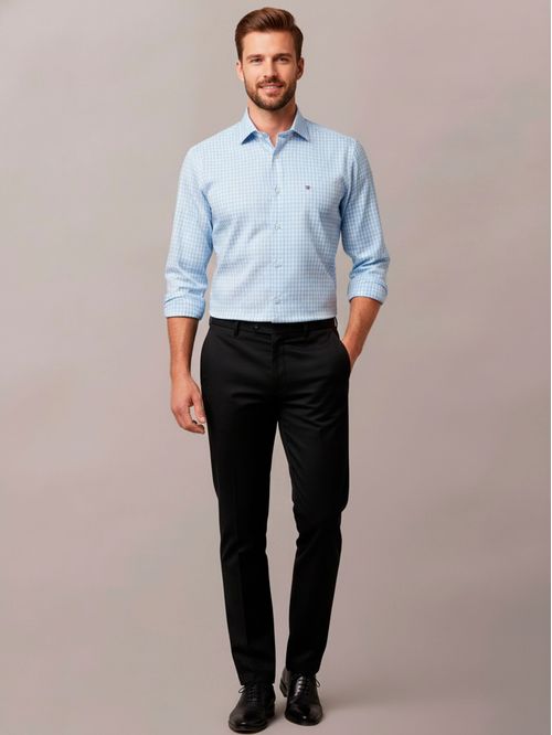 Camisa de poplín con diseño cuadrille slim fit