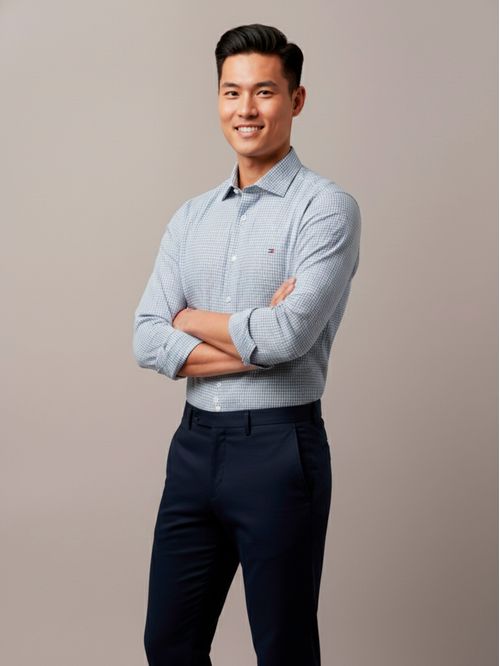 Camisa de poplín con diseño slim fit