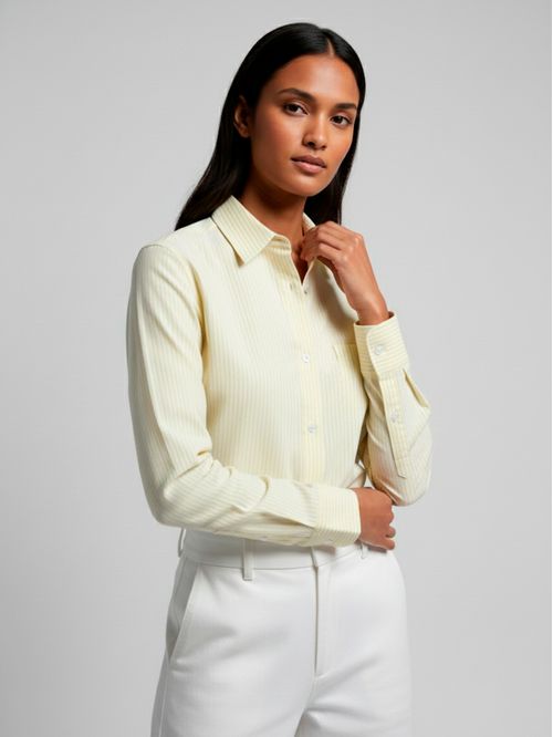 Camisa poplin a rayas con logo bordado regular fit