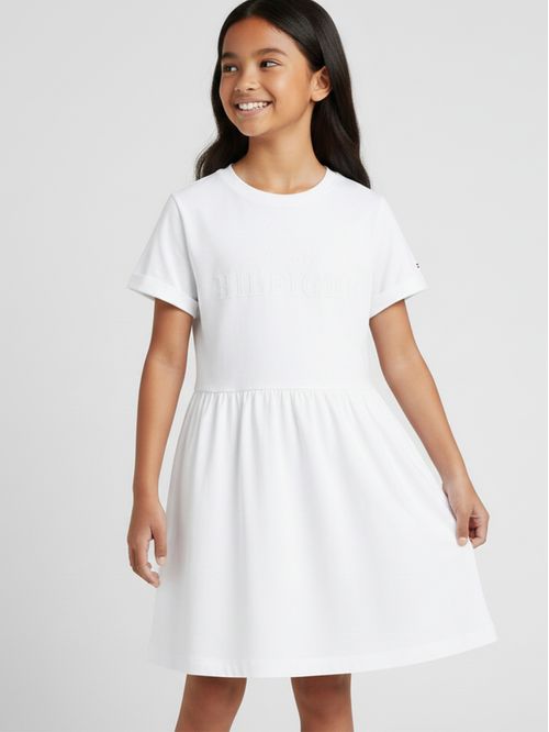 Vestido manga corta con logo bordado regular fit