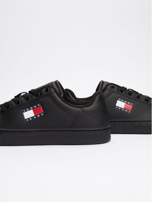 Zapatillas de cuero con logo