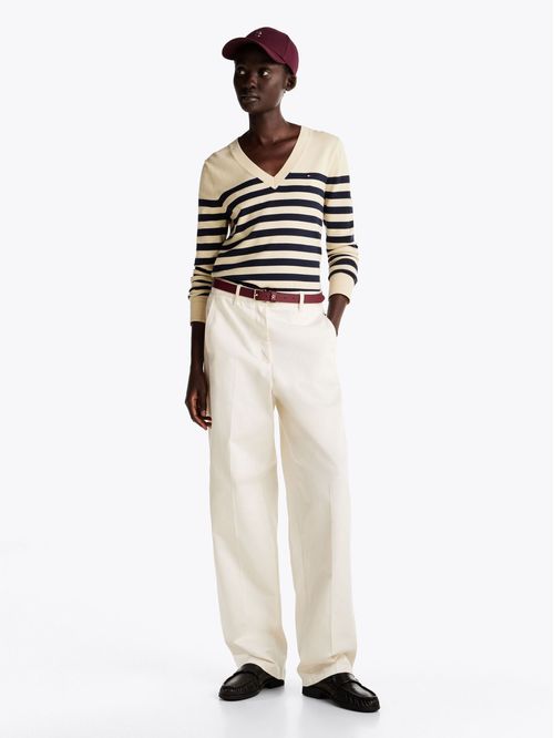 Sweater de punto con cuello en V