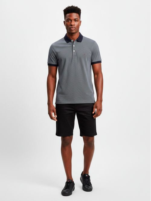 Chomba con cuello unicolor regular fit