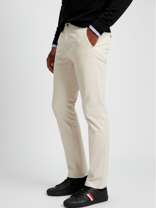 Pantalón de gabardina corte recto