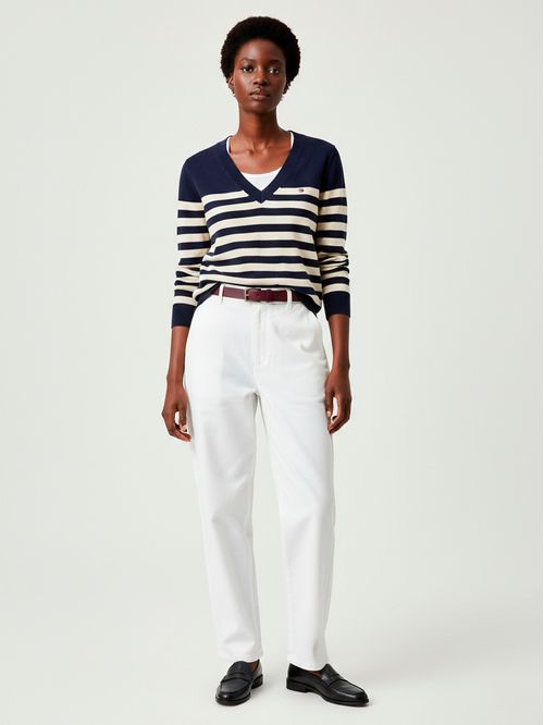 Sweater de punto con cuello en V