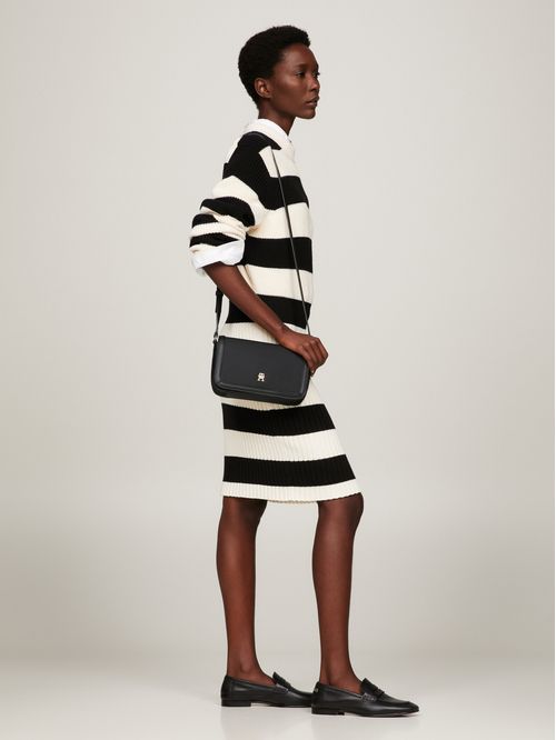 Cartera cartera Essential con solapa