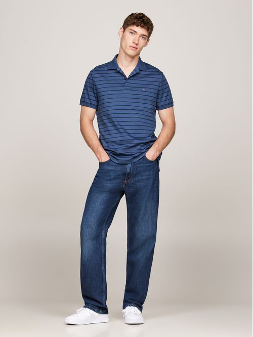 Polo Essential de corte regular con logo