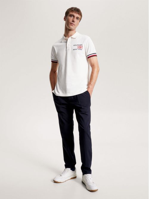 Chomba ribeteada con logo slim fit