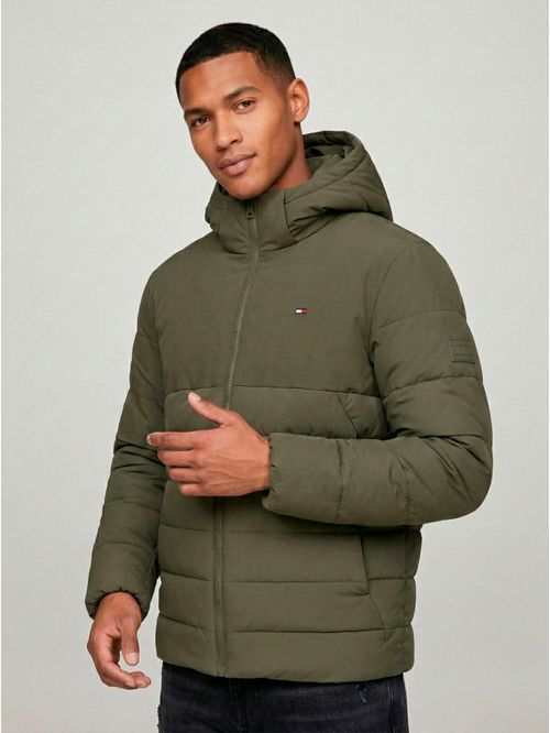 Campera con capucha regular fit