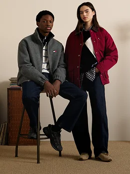 TOMMY JEANS